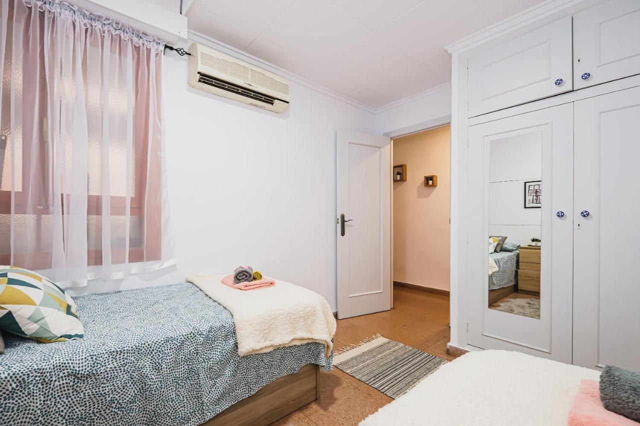 Apartament Alexandro'S Apartment Torrevieja Luaran gambar