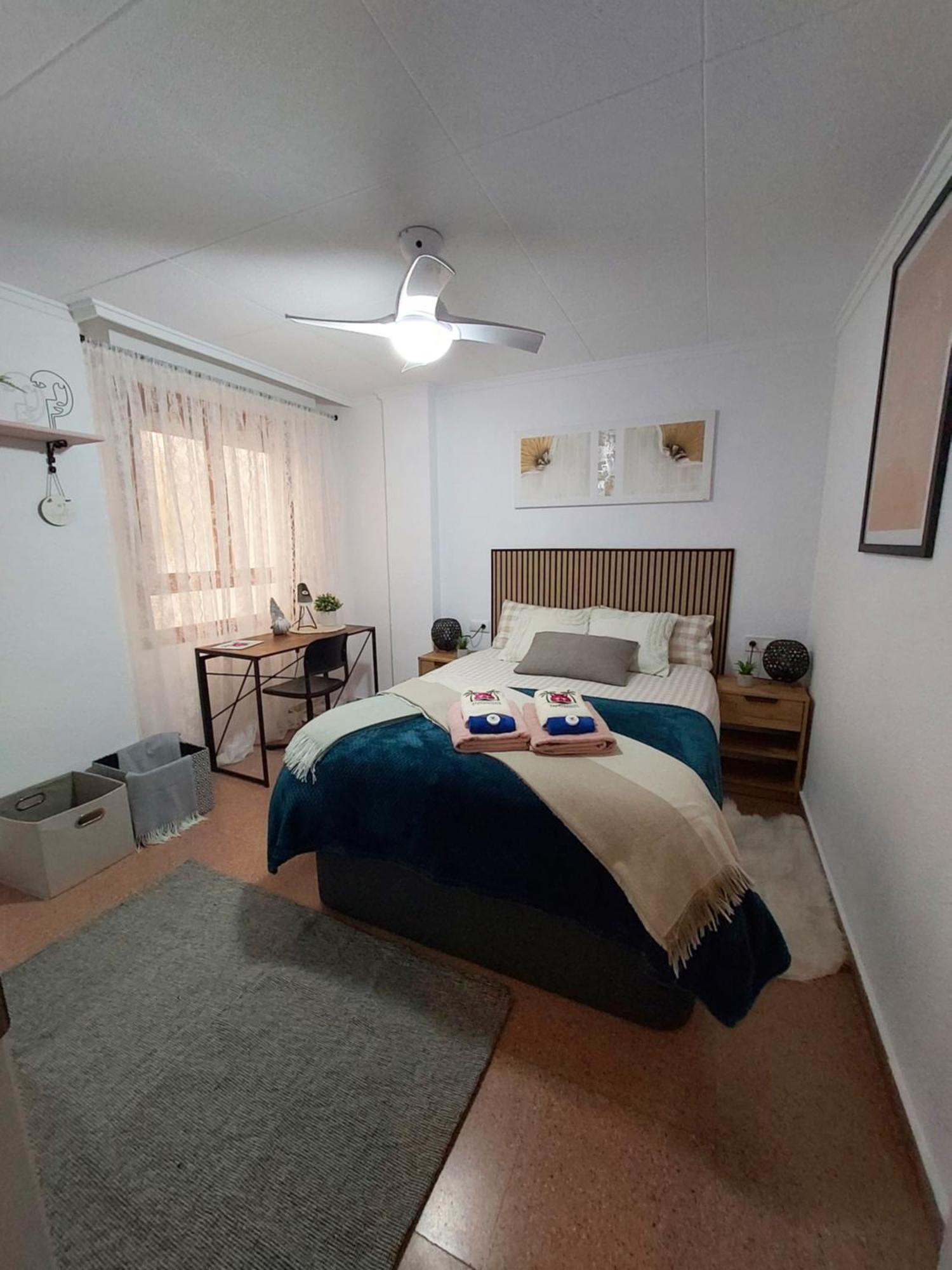 Apartament Alexandro'S Apartment Torrevieja Luaran gambar